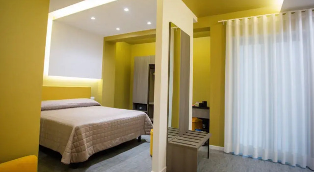 Opera Hotel, Varaa Hotelli Gravina In Puglia Bari Province