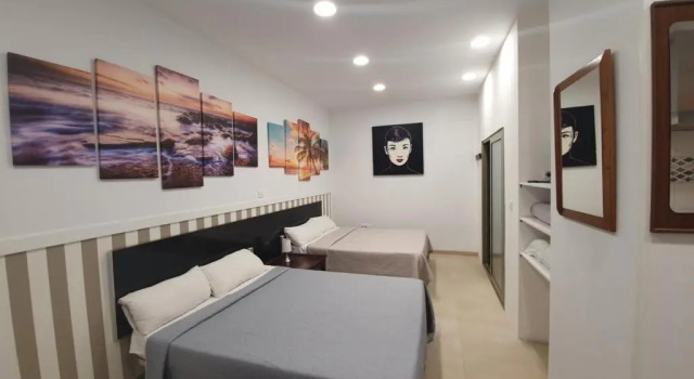 Loft Star The Palmer House, Забронировать Отель Отели Мадрида с парковкой, рядом с Университетская больница Фонда Хименеса Диаса, Парковка