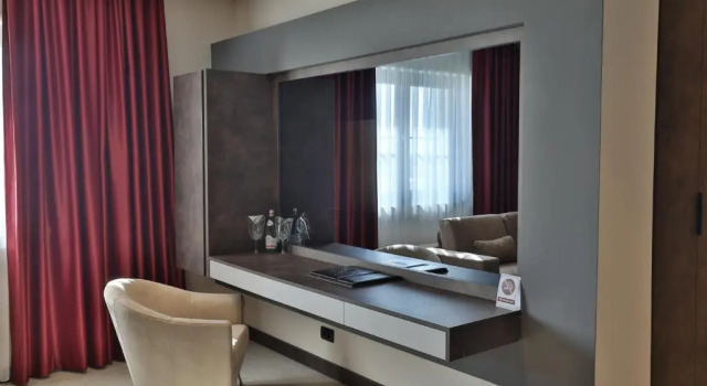 Полулюкс Venus Hotel