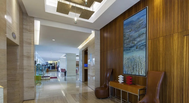 St.Helen Shenzhen Bauhinia Hotel, Rezerwuj Hotel Hotele w Shenzhen z parkingiem, Parking