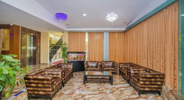 Hotel Comforts Suites, Rezervovat Hotel Kammasandra 