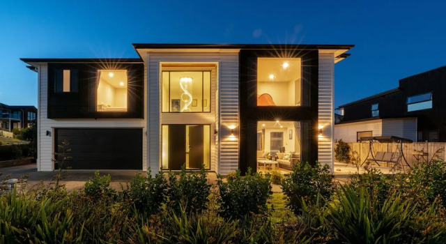 LongBay Spacious Luxurious 5 Bdrm House, Đặt Nhà nghỉ dưỡng North Auckland Auckland