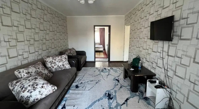 apartment on Abdrakhmanova 136