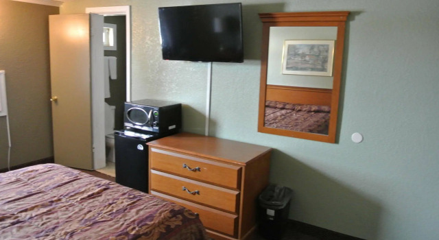 Budget Inn