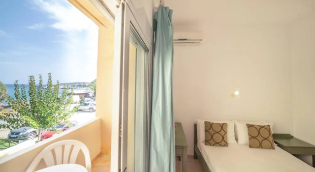Трёхместный номер Standard с видом на море Akti Galinis - Beachfront Hotel