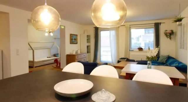 MODERN spacious, 2 BEDROOM, FREE PARKING, Rezerwuj Apartament Hotele w Wiedeń z parkingiem, Parking