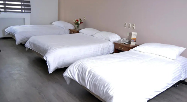 Standard Dreier Familie Zimmer mit Stadtblick Hotel Italia
