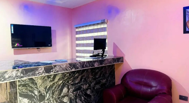 West Haven Hotel, Prenota Hotel Hotel a Ibadan con parcheggio, Parcheggio