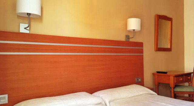 Двухместный номер Standard с балконом Hotel Carmen Teresa
