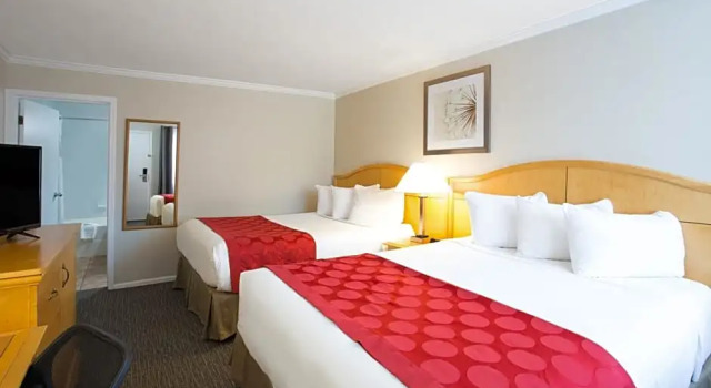 Четырёхместный номер Standard Ramada by Wyndham Duncan Cowichan Valley