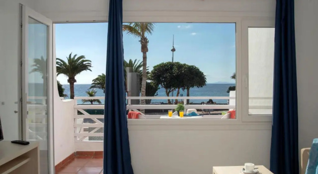Апартаменты Superior Rocas Blancas Apartments