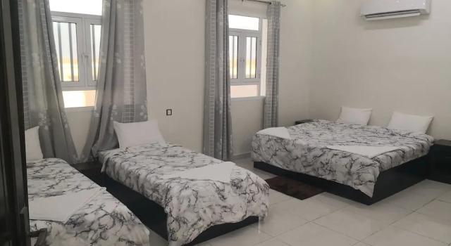 Turtle Guest House, Buchen Sie Pension Hotels in Al Sharqiyah mit Frühstück, Frühstück