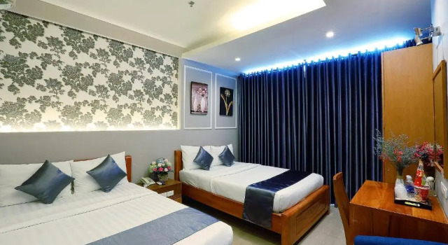 Люкс Lucky Star Hotel 266 De Tham