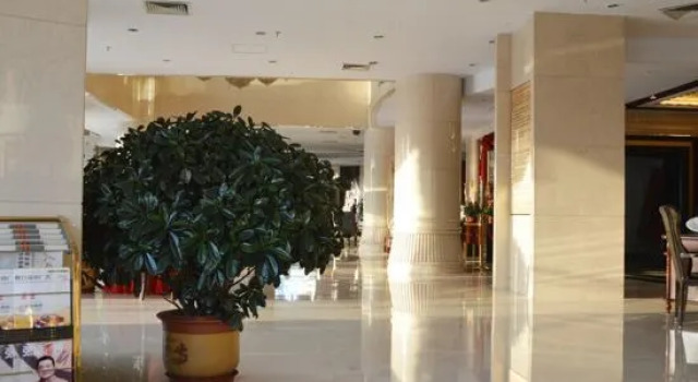 Guobin Dongsheng Hotel, Book Hotel Zhangjiakou Hebei