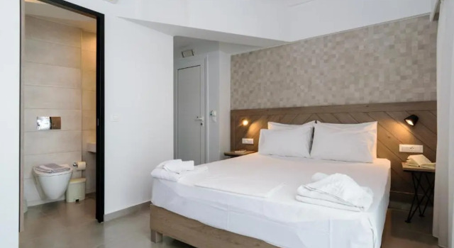 Kyma, Prenota Hotel Loutro Creta Occidentale