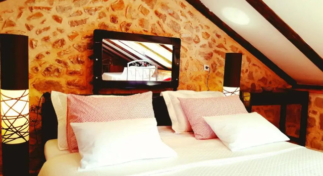 Коттедж с 2 комнатами Makarska Ethno Village Kokorici