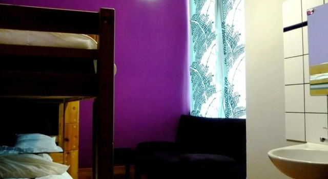 Кровать в общем номере Lettem Sleep Berlin