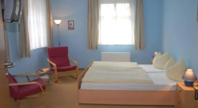 Hotel am Rathaus Adii, Prenota Hotel Tangermuende 