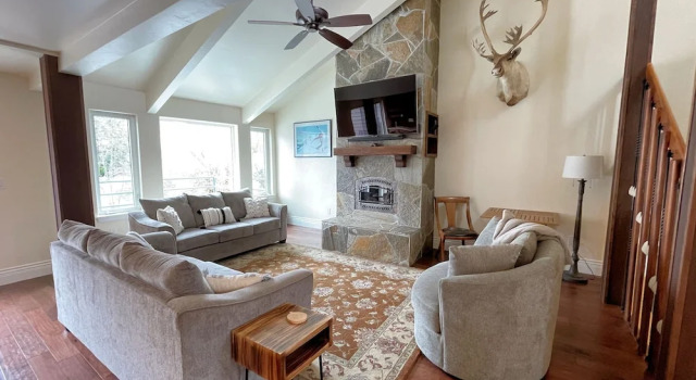 Girdwood Rentals & Accommodations, Buchen Sie Hotel Girdwood Alaska