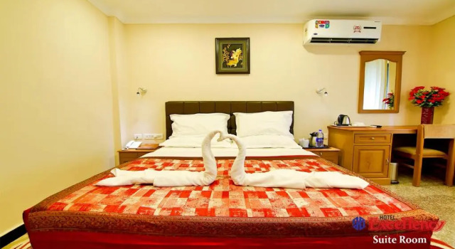 Номер Deluxe Hotel Excellency