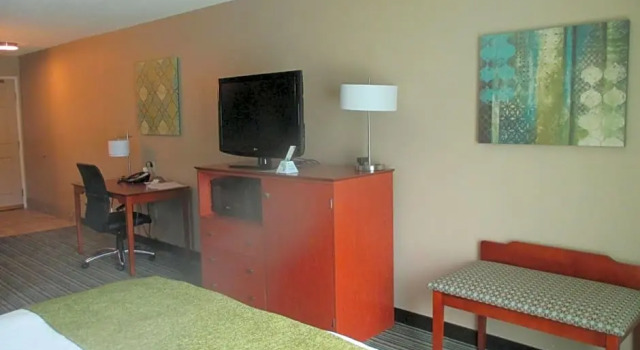 Двухместная студия BEST WESTERN Plus Menomonie Inn & Suites