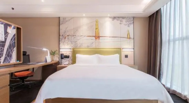Люкс Hampton by Hilton Wuhan Tianhe Airport East