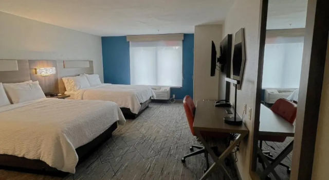 Четырёхместный номер Standard Holiday Inn Express Savannah South I-95 Richmond Hill by IHG