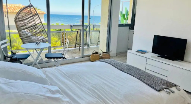 Студия Charmant studio avec terrasse vue mer à 50 m