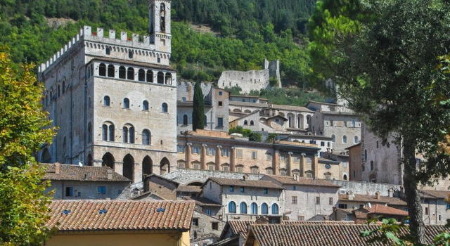 Awesome Home in Gubbio -pg- With 2 Bedrooms and Outdoor Swimming Pool, Varaa Hotelli Gubbio Umbria