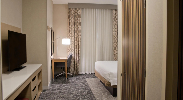 Номер Standard Hampton Inn & Suites Denver-Speer Boulevard