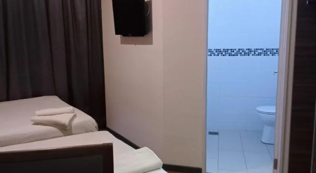 Студия Hotel 138 @ Bestari
