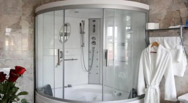 Двухместный люкс Höckner Plaza Hotel