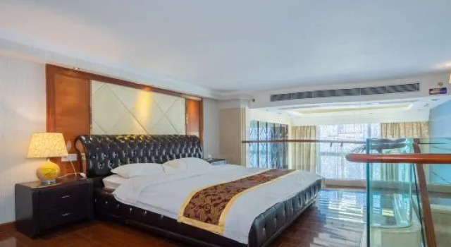 Двухместный люкс Deluxe Дуплекс Louidon Mega Apartment Hotel Of Kam Rueng Plaza - Sunshine Apartment
