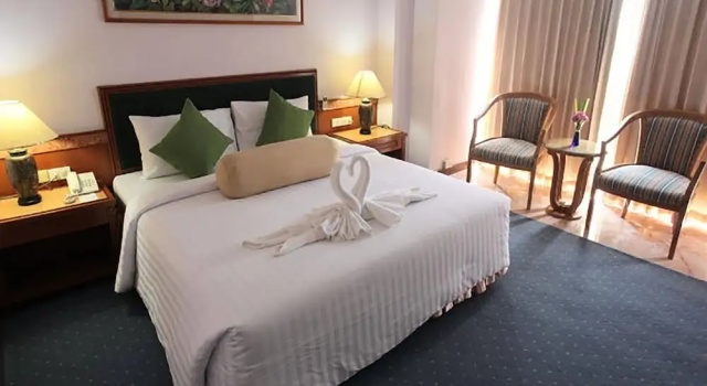 Люкс Asian Hotel
