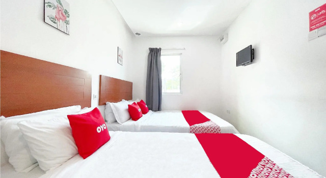 Люкс OYO 90334 Mawlaya Hotel