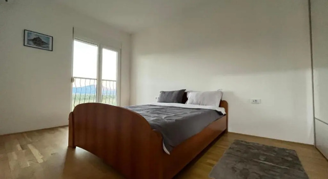 Apartment 79