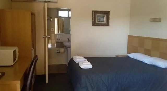 Семейный номер Standard Desert Sand Motor Inn