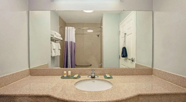 Двухместный номер Executive с красивым видом из окна La Quinta by Wyndham Stephenville