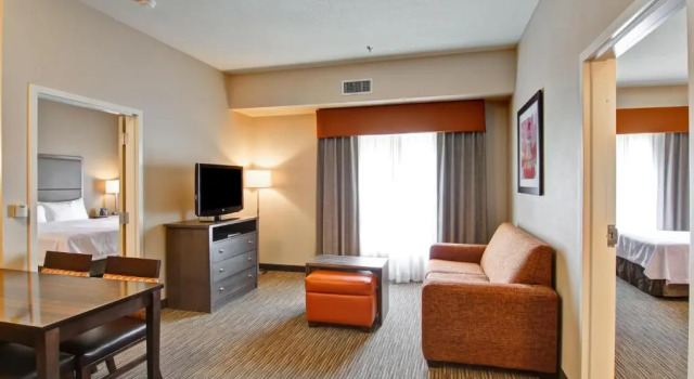 Четырёхместный номер Standard Homewood Suites Houston Kingwood Parc Airport Area