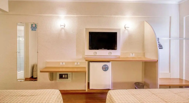 Семейный номер Standard H+ Hotel