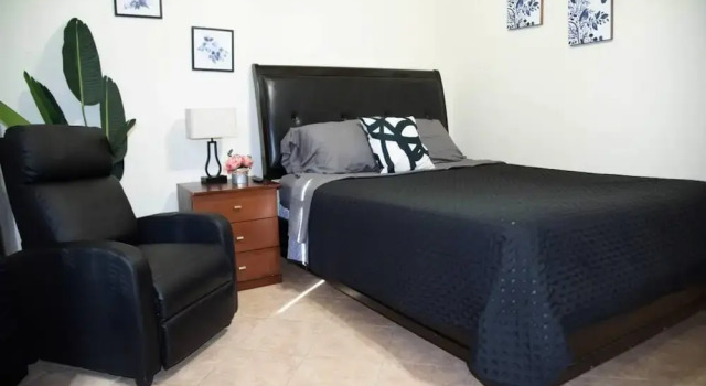 2BD 2BT Apartment 1 Min to University Utrgv, Забронировать Апартаменты/квартира Эдинберг Rio Grande Valley, рядом с UTRGV Fieldhouse