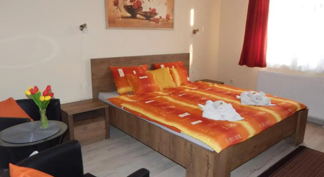 Апартаменты Völgy Apartman