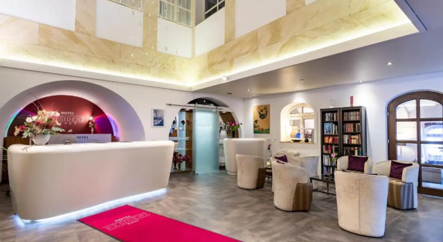 Hotel Residenz Passau, Varaa Hotelli Hotellit Baijeri pysäköinnillä, Pysäköinti