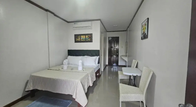 Номер Standard Bliss Suites by SMS Hospitality