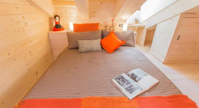 Четырёхместный номер Standard B&B White Moon