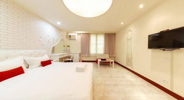 For Room, Забронировать Отель Отели Тайнань 3 звезды, 3*