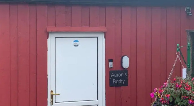 Aaron's Bothy