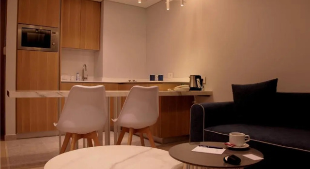 Номер Business Monot Suites