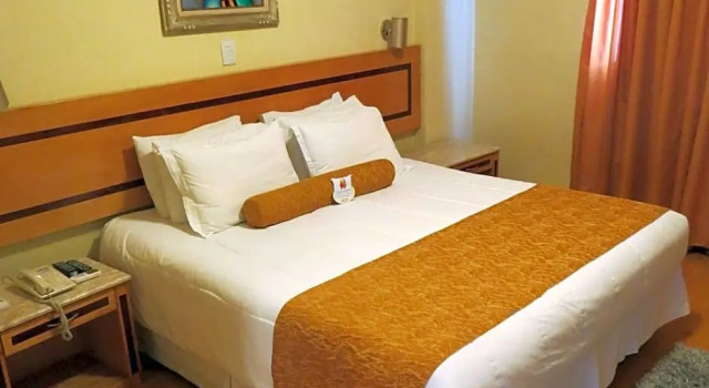 Номер Superior Carlton Plaza São José dos Campos