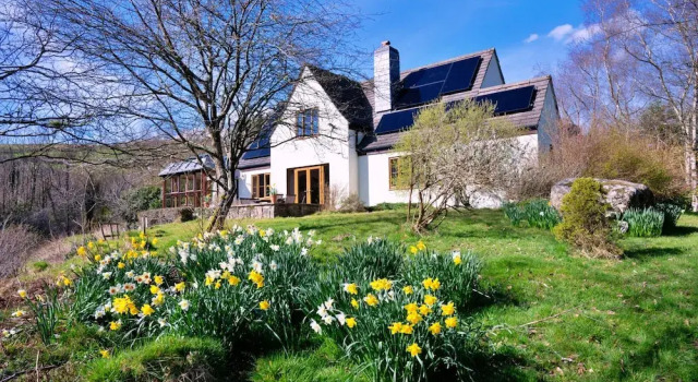 Holiday Home in Mid Wales With Countryside Views